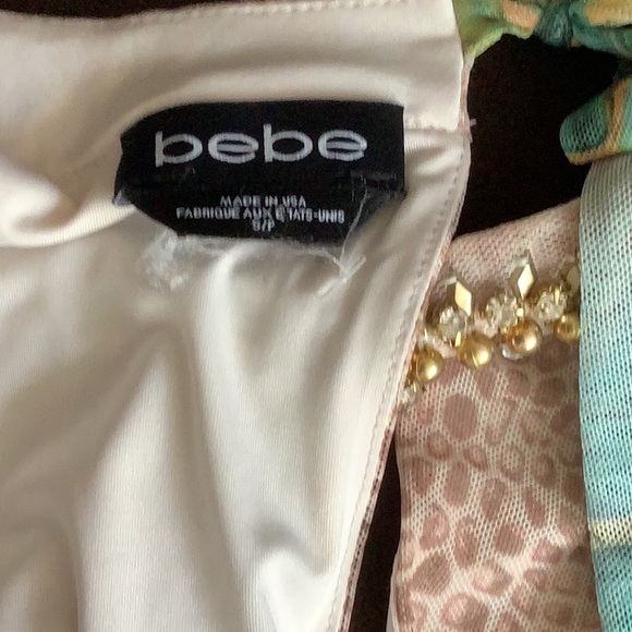 Bebe jeweled collar floral top - Picture 6 of 7